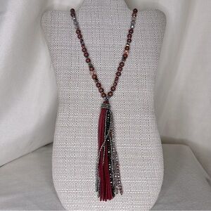 Boho Tassel Necklace Burgundy Wood Beads Festival Versatile Western